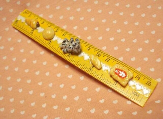 にゃんこのしっぽ○パンのデコ定規○文房具○アメショー猫の画像1枚目