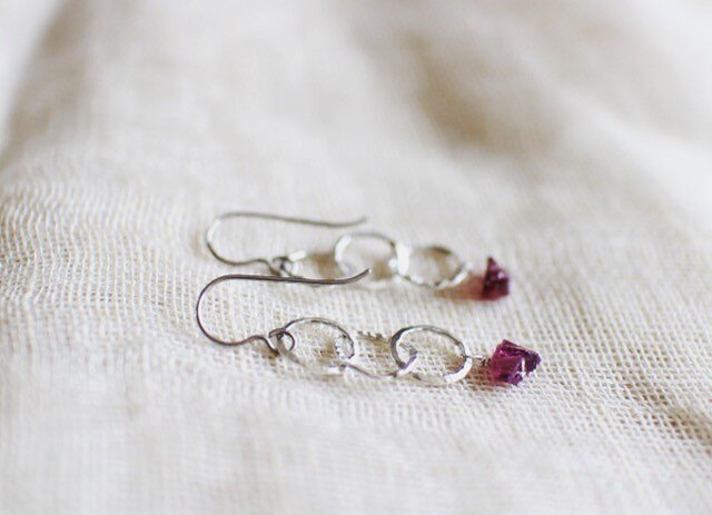 garnet*silverpierced***の画像1枚目