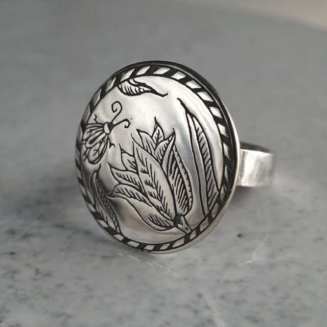 Sarasa tulip ring {R022SV}の画像1枚目