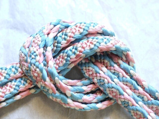 正絹組み紐材料 手組み正絹組紐【御岳組（3色）】027K008017 | iichi 日々の暮らしを