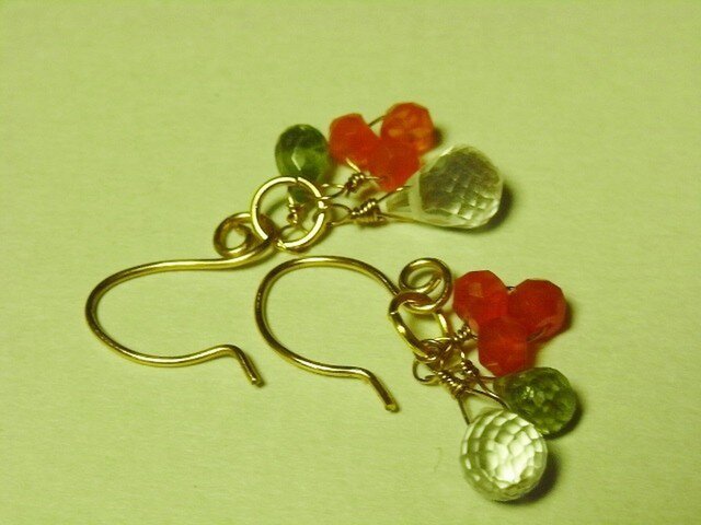 天然石（宝石質）のピアス 水晶、カーネリアン、トルマリン | iichi