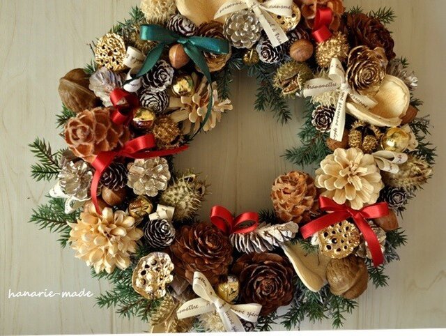 33㎝ 木の実の森のクリスマスリース | iichi 日々の暮らしを心地よく