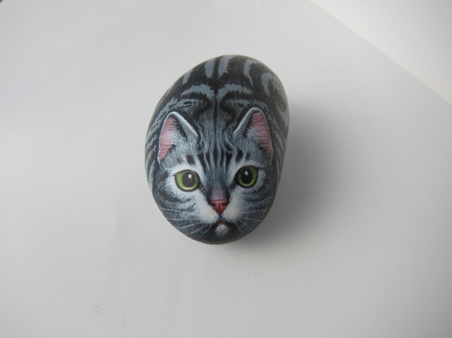 アメショーの石猫の画像1枚目