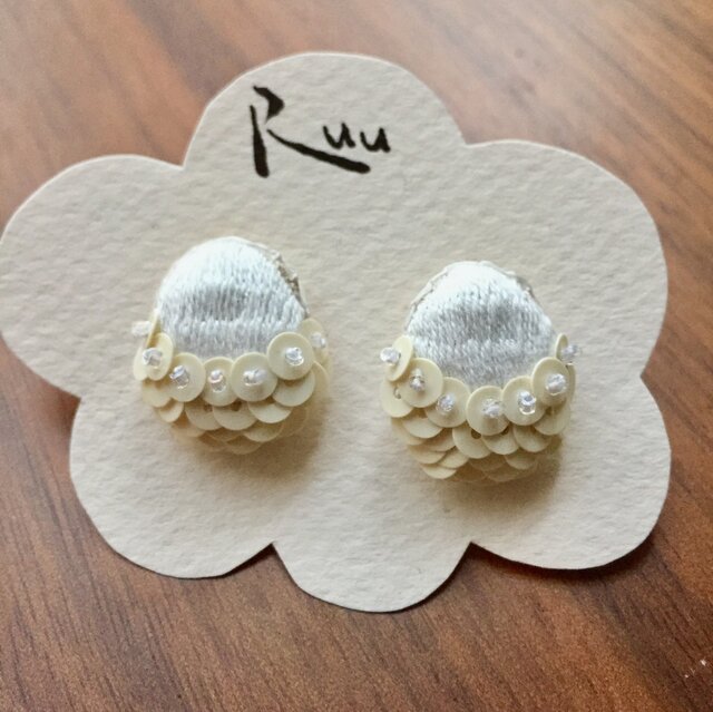 コロコロピアス urokoの画像1枚目
