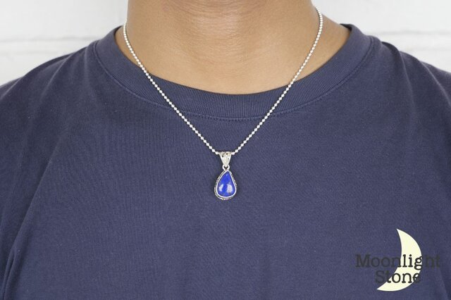 大人の天然石ネックレス！ラピスラズリのシルバーネックレス