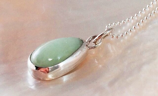 ビルマ産天然翡翠 Type A◇SV ペンダント | iichi 日々の暮らしを