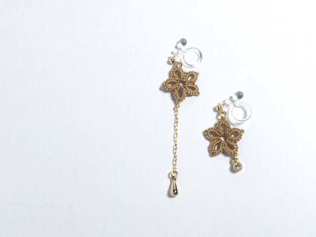 tatting lace earring【starry sky】の画像1枚目
