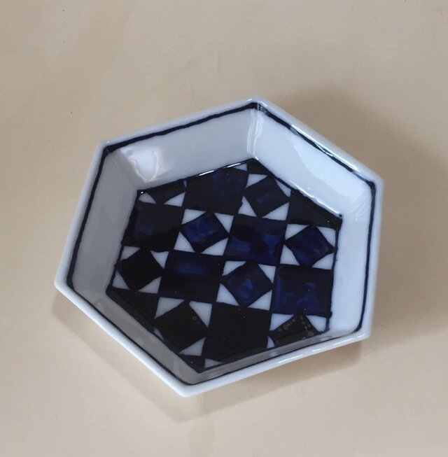 Z208 磁器染付六角小皿