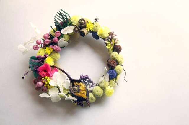 wreath-bee pollen 5の画像1枚目