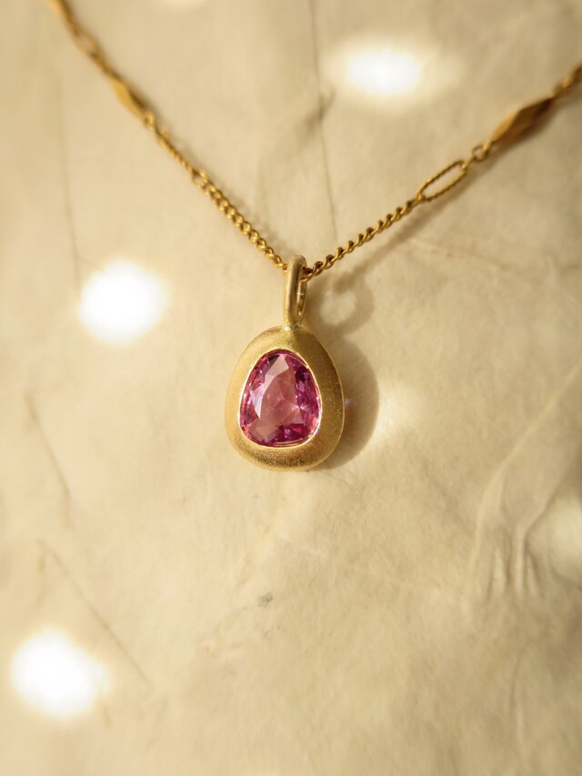 【G】様 オーダー品 K18 Sapphire Pendant and Necklace | iichi ハンドメイド・クラフト作品・手仕事品の通販