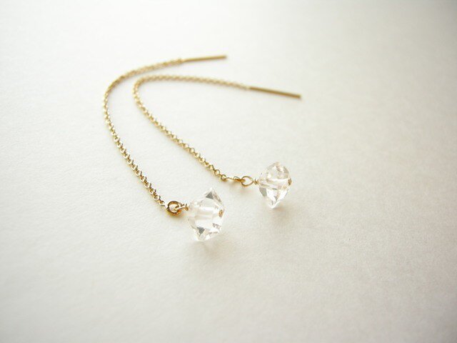 14kgf ニューヨーク産 ハーキマーダイヤモンド アメリカンピアス