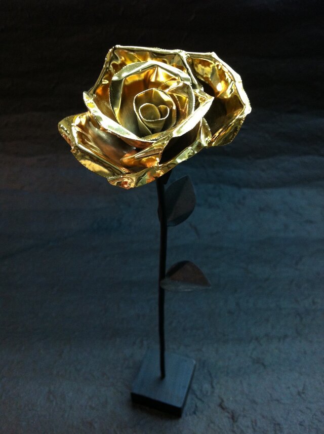 咲くー金属の花 (ゴールド)の画像1枚目
