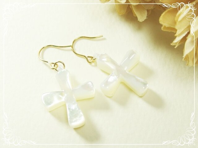 OFF WHITE クロスピアス 完品 美品 OFF WHITE クロスピアス 完品 美品