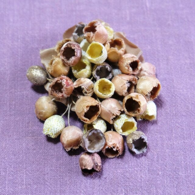 コサージュ檳榔樹染めno.111