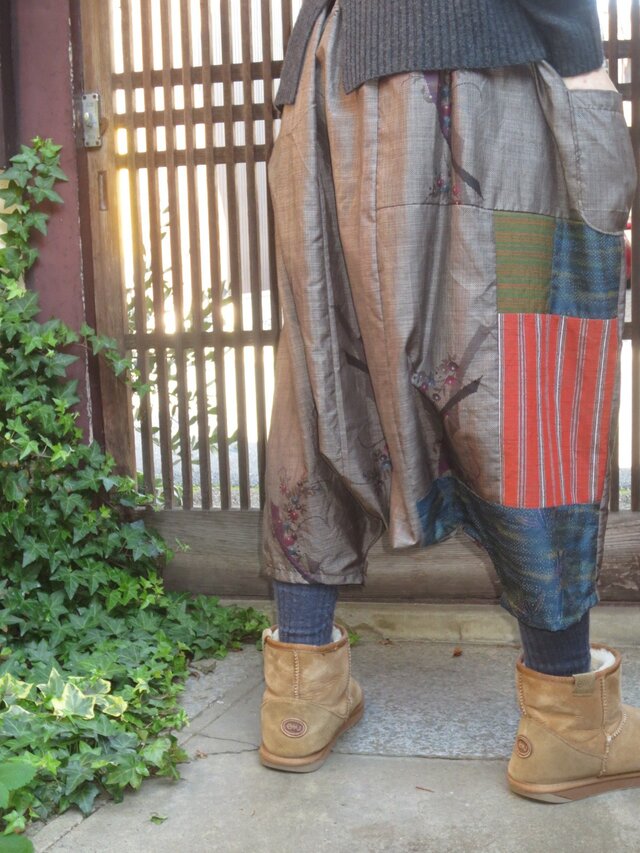 大島紬のサルエルパンツ☆可愛く着物リメイク♪優しくふんわり楽しんで♪