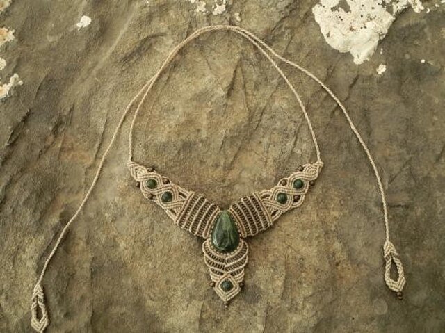 モスアゲート ネックレス *Moss Agate*マクラメ | iichi 日々の