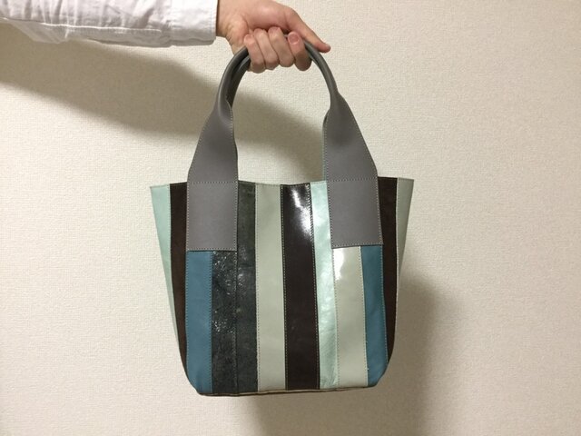 レザーパッチワークハンドバッグ267の画像1枚目