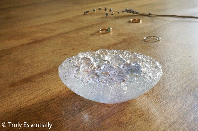 ガラスのアクセサリートレイ -「 KAKERAの光 」 ○ ライラック・9cm