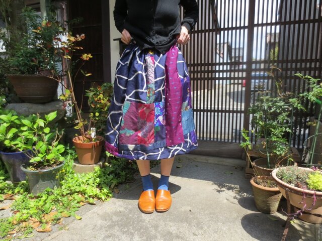 銘仙リメイク☆初夏の風に・・・爽やかパッチ色々ふんわりスカート♪の画像1枚目