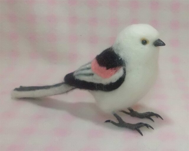 羊毛フェルト ほぼライフサイズ♪ シマエナガ 野鳥シリーズ 羊毛