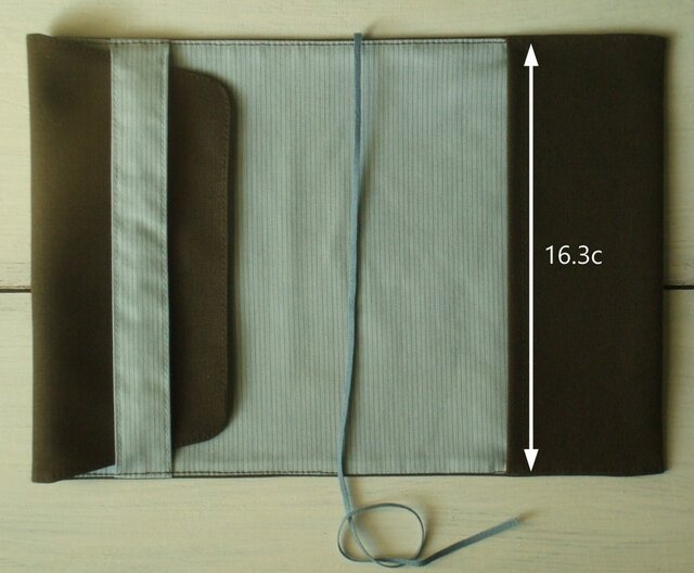 新四角刺繍の早川文庫トールサイズブックカバー 茶 | iichi 日々