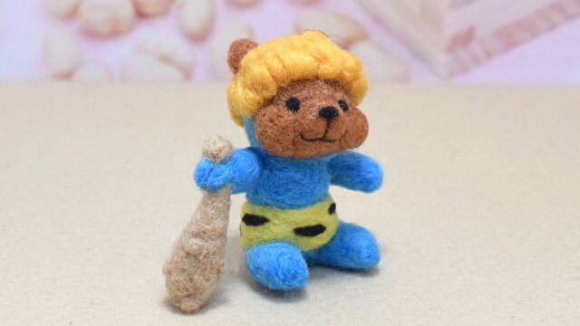 美味しい豆を貰いに来た青い子鬼コグマさんの画像1枚目