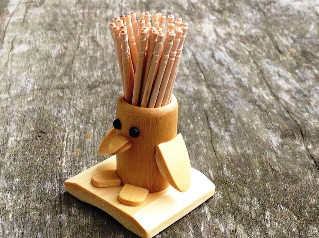 竹細工～ペンギンの爪楊枝入れ | iichi 日々の暮らしを心地よくする