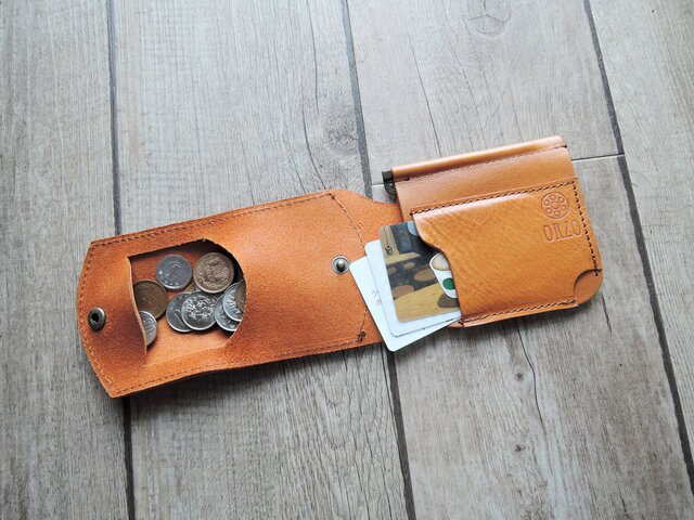 ORZO】ヌメ革 レザーウォレット マネークリップ 2つ折り財布 キャメル