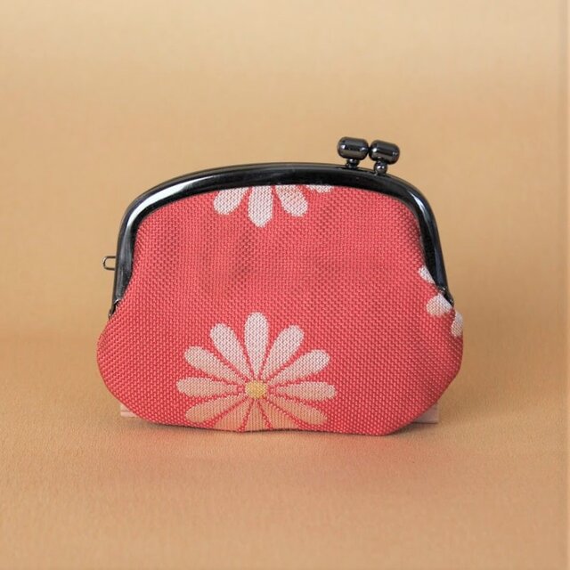 着物帯リメイクがまぐち 《くし》 ピンク・花 の画像1枚目
