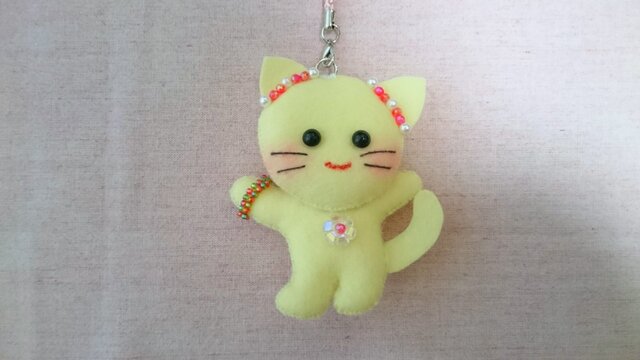 ねこマスコットストラップ Iichi ハンドメイド クラフト作品 手仕事品の通販