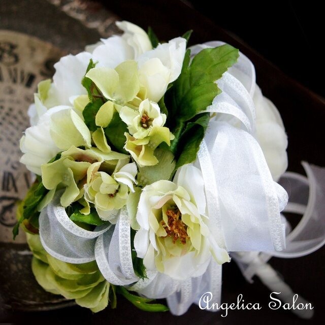 ナチュラル　アーティフィシャルフラワーブーケ　 シャクヤク　バラ  ホワイトとグリーンのブーケ