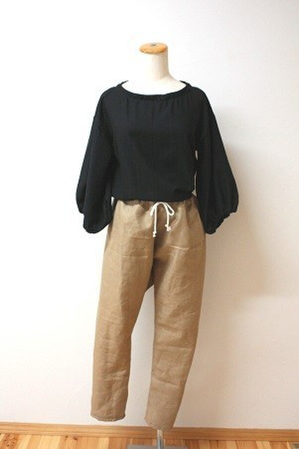 大人のサルエルパンツ