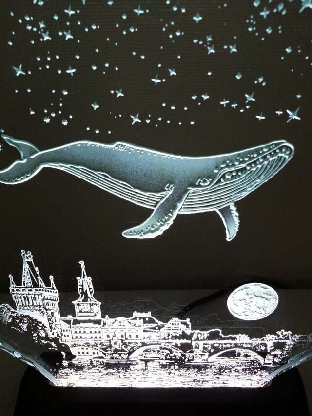 星降る夜・クジラ・プラハ ガラスエッチングパネル Mサイズ・LED