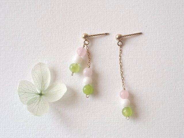 お花見団子のピアスの画像1枚目