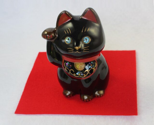輪島塗招き猫 小黒の画像1枚目