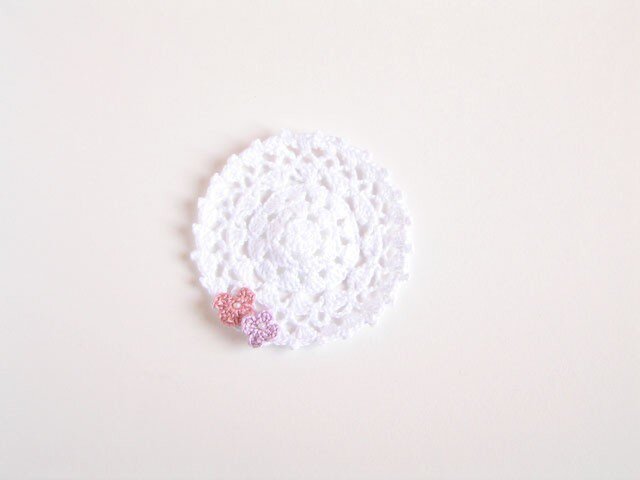 小花レースドイリー(ピンク)の画像1枚目