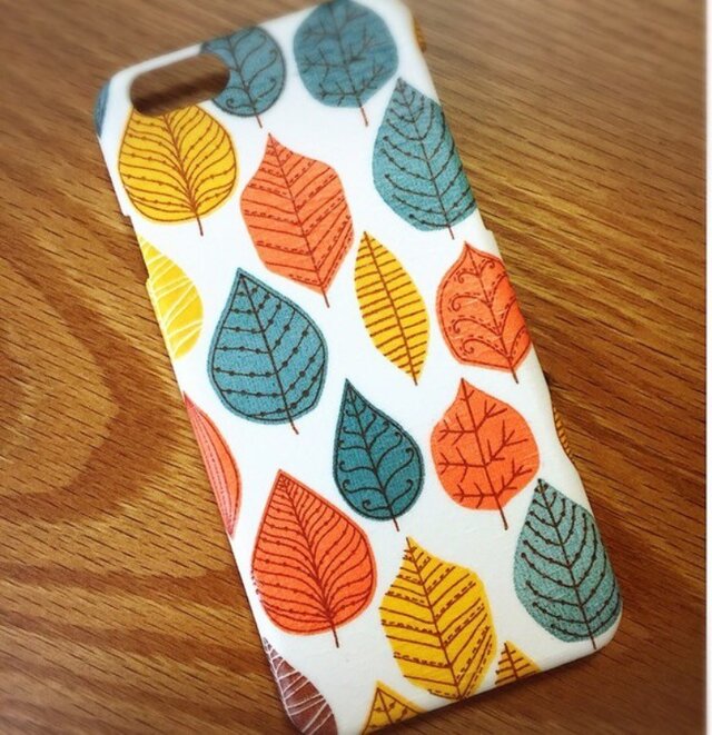 iPhone全機種/各種スマホ対応 名入れできます♡秋冬色♡オーダーメイドカバーの画像1枚目