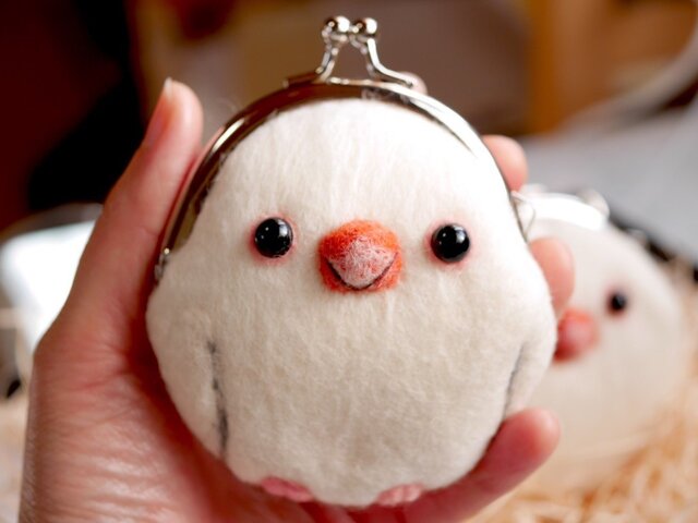 ぷっくら白文鳥のがま口 ＊再販＊ | iichi 日々の暮らしを心地よくする
