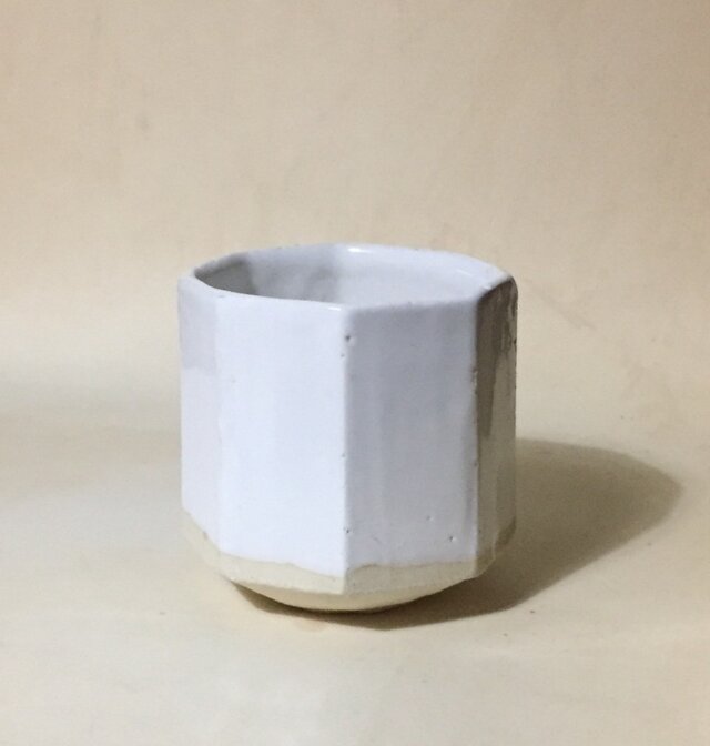 T026 白釉八角湯呑