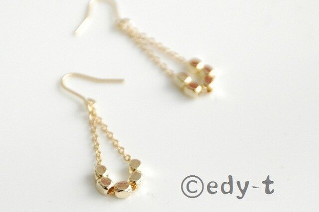 edy-t■再ゴールドfiveピアス☆の画像1枚目