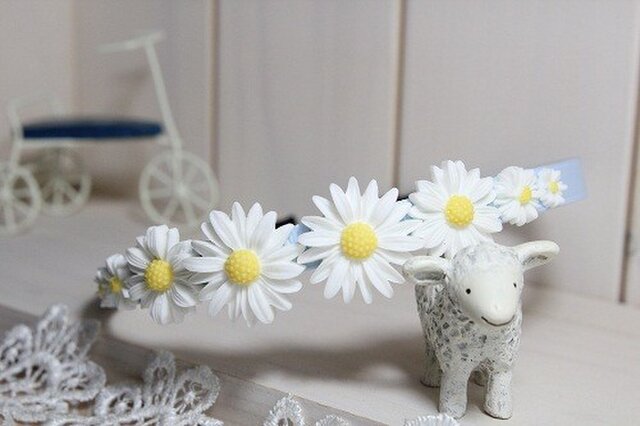 お花畑のカチューシャ(ライトブルー)の画像1枚目
