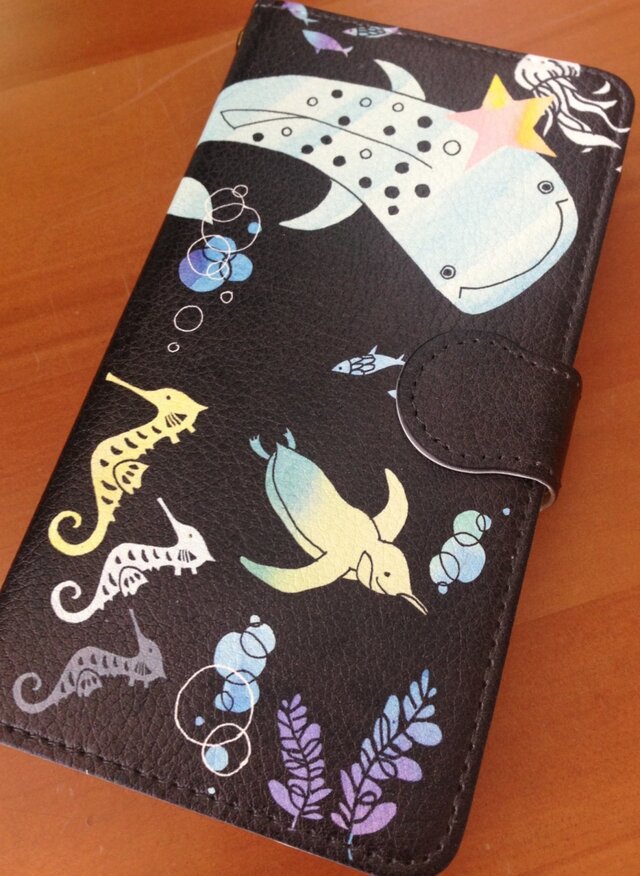 「海遊び」/ iPhone & Android対応 手帳型スマホケース <受注制作・送料無料>の画像1枚目