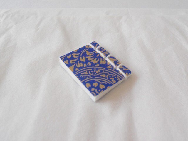 白銀本 青に金の蓮華唐草〈京友禅〉の画像1枚目