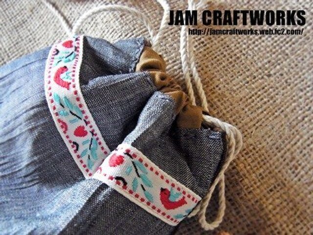 小さなぷっくり巾着 / チロリアン | iichi 日々の暮らしを