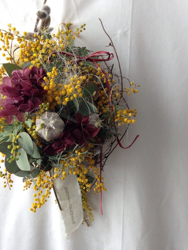 ドライミモザの壁掛け