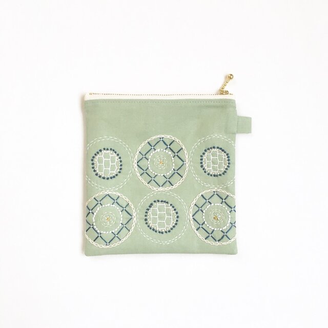 ポーチ[果実]若葉色