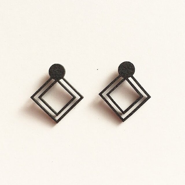 ペーパーピアス Paper pierced earring 0003 BLACK PV-0003Bの画像1枚目
