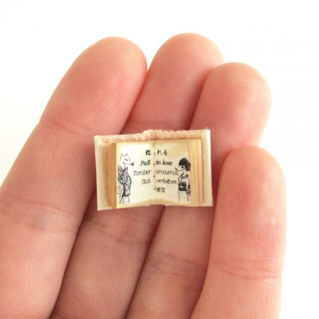極小豆本「恋の病」の画像1枚目