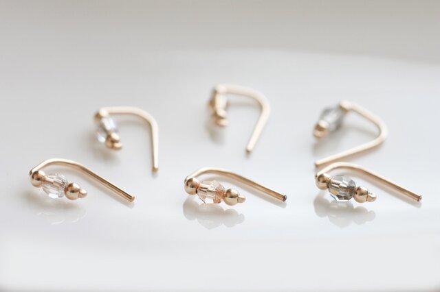 14kgf 3mm Swarovski 『スワロフスキー・クリスタルの小さな 2way ピアス- dainty』の画像1枚目