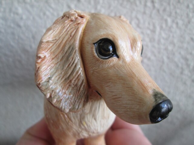 ご予約品＊ミニチュアダックスフンドの置物 | iichi 日々の暮らしを